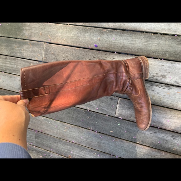 Frye riding boot - Picture 2 of 2